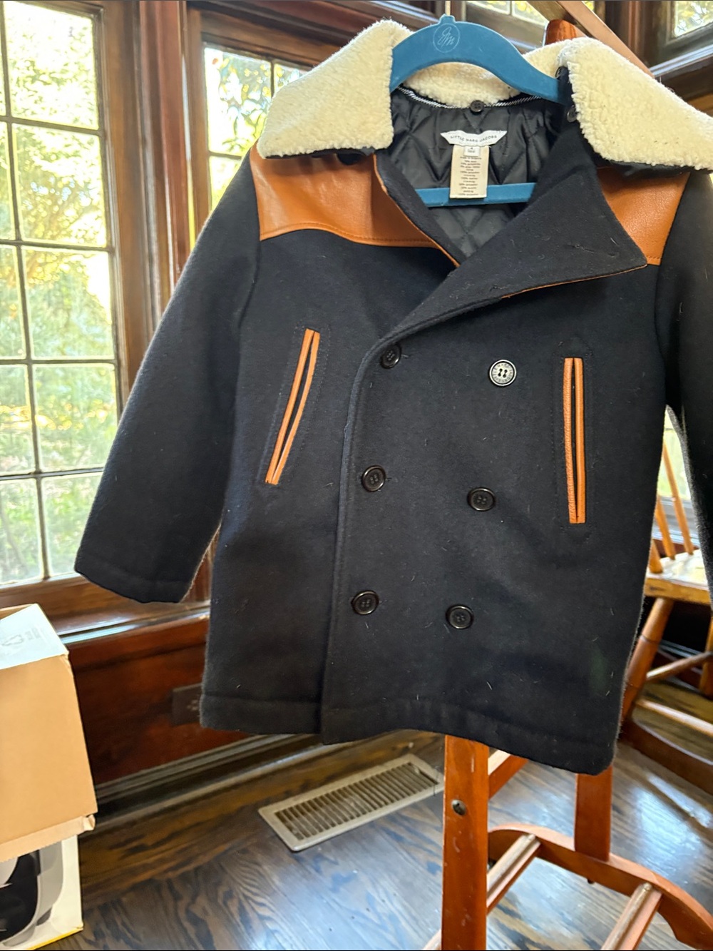 Little Marc Jacobs Navy Pea Coat with Tan Trim and Cream Sherpa Collar - Picture 3 of 7
